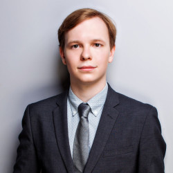 Vladislav-Tushkanov - cropped.jpg